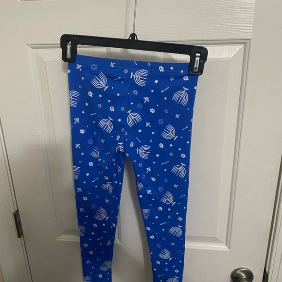 GIRLS SHOSHO Hanukkah PRINT LEGGINGS SIZE 7/8 NWOT gift - Picture 2 of 4